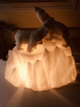 Alabaster polar bear lamp 2