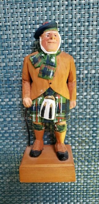 Vtg Folk Art Hand Carved Wood Scotsman - Maclaren