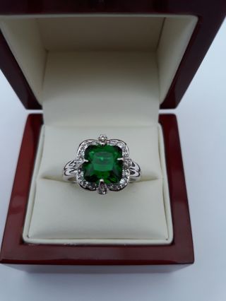 Antique Style Emerald Green And Diamante Dress Ring Size L