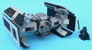 Lego 8017 - Darth Vader’s Tie Fighter - Star Wars - 2009 - Complete