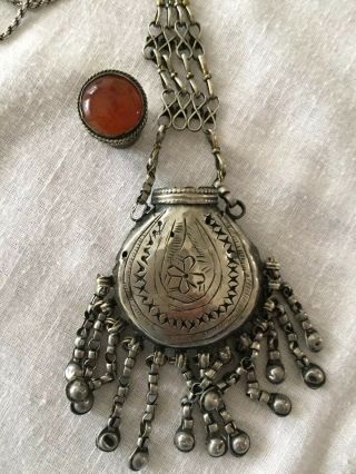 Antique Silver Ethnic Etched Flask Necklace With Stone