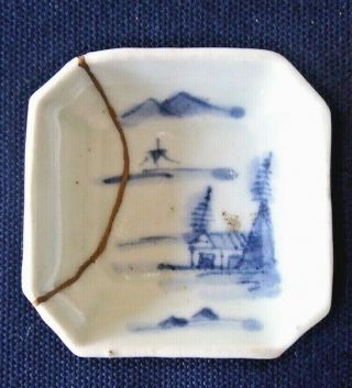 111 - 0053,  Antique Japanese Sometsuke Plate,  Kintsugi,  Japon,  Mamezara,  Porcelain
