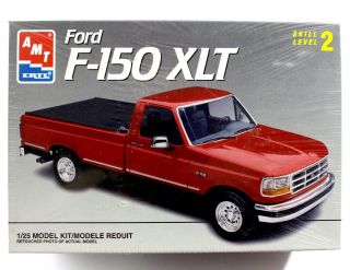 Ford F - 150 Xlt Pickup Truck Amt Ertl 1:25 Model Kit 6809 Box