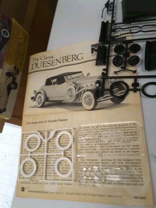 Monogram Model Kit /The Classic 1934 Duesenberg SJ Torpedo - Phaeton 1:24 Box 3