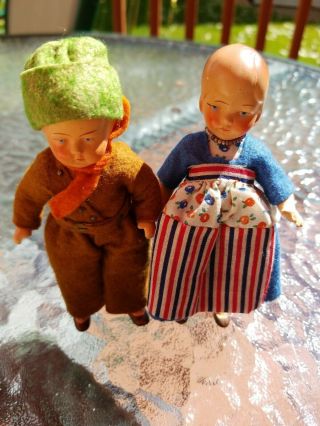 ANTIQUE GERMAN BISQUE MINIATURE GIRL & BOY DOLL ORIG CLOTHES MADE OF FELT 2