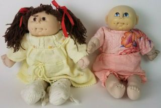 Vintage " The " Doll Baby 1984 M.  N.  Thomas Boy & Girl Fully Dressed