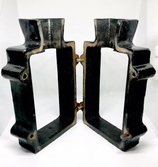 Cast Iron 2 - Piece Flask Mold Frame for Sand Casting 3