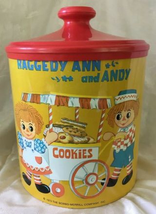 Vintage Raggedy Ann & Andy Tin Storage Container Or Cookie Jar By Cheinco 1973