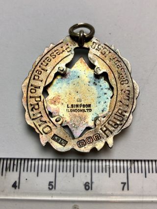 Old Solid SILVER Fob with Enamelling.  13.  09g of Silver.  (B085) 2