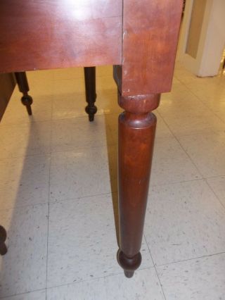1830 ' s Antique Solid Cherry Dropleaf Dining Table Hand Turned Legs 4