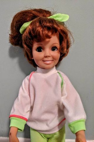 Ideal Toy Corp.  CRISSY Growing Red Hair 18 