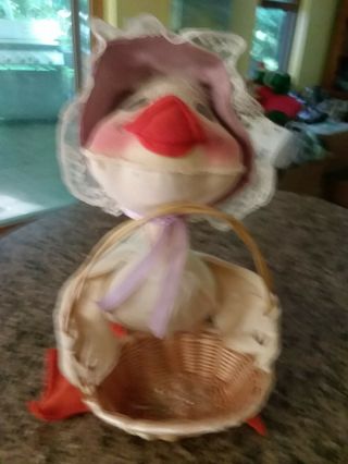 Vintage Annalee1982 Spring/easter White 15 1/2 " Duck With Basket