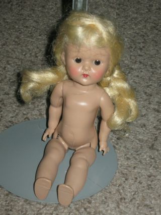 Vintage Ginny Vogue Doll Blonde Hair And Brown Eyes Legs Move The Head