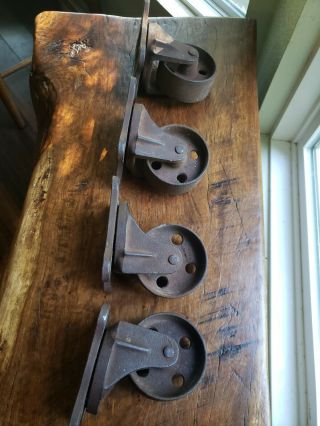 Set of 4 Antique Cast Iron Nutting Faribault 3 