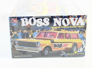 Boss Nova Draggin Wagon Model King AMT 1:25 21441P Model Kit Factory 3