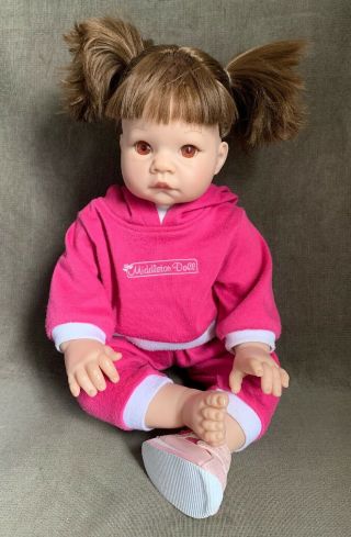 Vintage 1998 Lee Middleton Reva Doll 20 " Brunette Hair Creepy Pink Eyes
