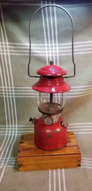 1961 Vintage Red Coleman 200 Single Mantle Lantern Brass Fount.