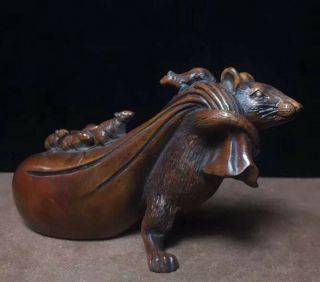 Collectable Boxwood Handwork Carve Mice Carry Fortune Ingot Bag Noble Old Statue 4