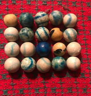 20 Vintage Antique Clay Toys Marbles Dyed Blue And White. 2
