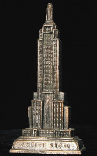 Antique York City Empire State Building Worlds Tallest Building Paperweight