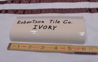 1 Pc.  Vintage Ivory Glossy Bullnose Ceramic Radius Tile By Robertson Co.  Nos