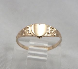 Antique Victorian 10k Yellow Gold Baby Ring Childs Heart Signet 0.  5 Grams Size 2