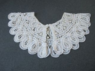 Vintage creamy lace large collar 9631b 2