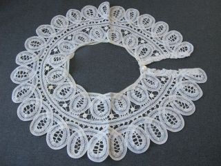 Vintage creamy lace large collar 9631b 3