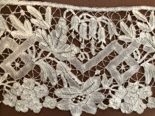 Fine 19th C.  Bruges Duchesse fuchsia and bellflower bobbin lace edging COSTUME 2