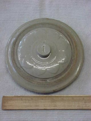 Antique One 1 Gallon Red Wing Button Daisy Pedal Crock Lid