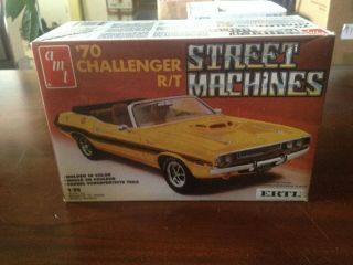 Amt/ertl 1970 Challenger R/t (street Machine) 1/25 Scale Model - Open Box