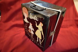 1963 Vintage Barbie Black Fashion Carrying Case/closet