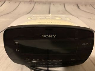 Vintage Sony ICF - C111 Clock Radio AM/FM Dream Machine white 8