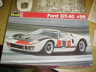 Ford Gt - 40 98 - Revell 1/24th Scale Plastic Model Kit