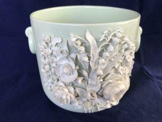 Fine Antique Minton English Porcelain Applied Flower Jardiniere / Centerpiece.