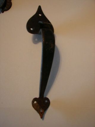 Antique Hand Wrought Iron 10 3/4” Door Handle W/thumb Latch W/ Hearts