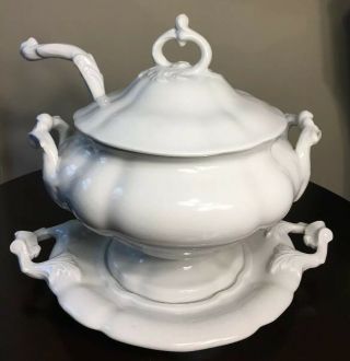 Red Cliff Ironstone Soup Tureen With Underplate & Ladle