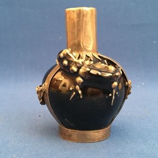 Tibetan Snuff Blue Glass Snuff Bottle With Metal Decoration And Lizard Signed