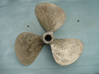 Bronze Propeller 14.  5 Inch Diameter - Suitable For Wall Mounting