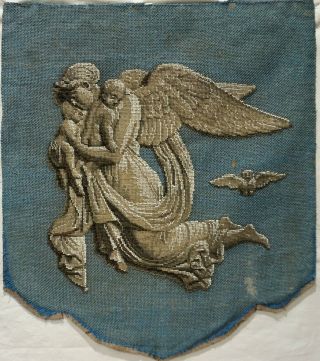 Late 19th Century Bead Work Of An Angelic Woman Bearing Babes In Arms - C.  1880