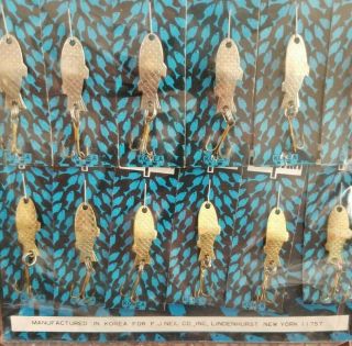 12 VINTAGE DOLPHIN 1/8 OZ.  MINNOW SPOON FISHING LURES ON STORE DISPLAY CARD 4