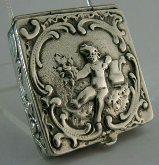 Quality German Hanau Solid Silver Cherub Snuff Or Pill Box C1900 Antique