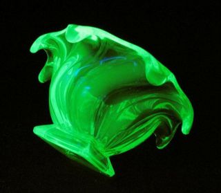 URANIUM VASELINE GREEN GLASS EQUINOX BOWL ART DECO BAGLEY ENGLAND 4
