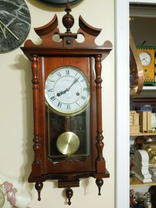 Kassel 31 Day Wall Clock Wood Case Chime Pendulum Movement Antique Style