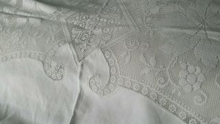 Vintage / Antique white cotton & lace double bedspread - needs some repair 5