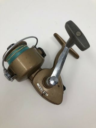 Vintage Browning Arms Company Fishing Reel Model No.  5330