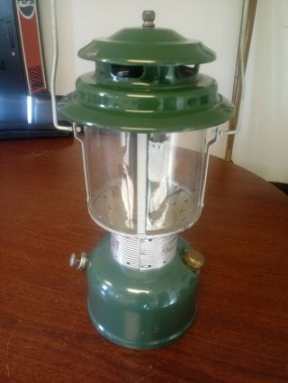 VINTAGE COLEMAN 220F DOUBLE MANTLE LANTERN DATED 8/69 August 1969 Red Letter 3