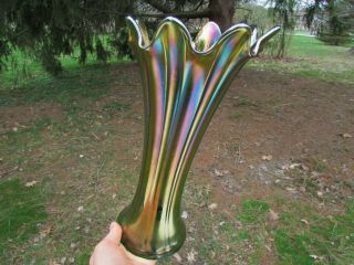 Northwood Thin Rib Antique Carnival Art Glass Mid - Sized 13 3/4 " Vase Green