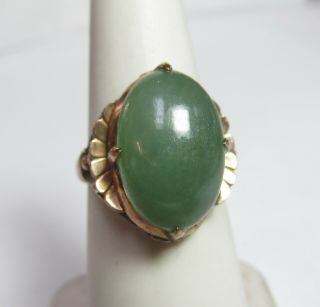 Antique Solid Gold Ring With Oval Shape Natural Jade