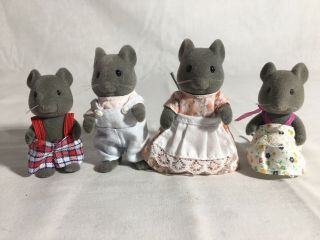 Calico Critters/sylvanian Families Vintage Thistlethorn Mouse Family Of 4